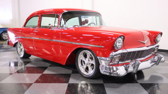 1956 CHEVROLET 210 RESTOMOD